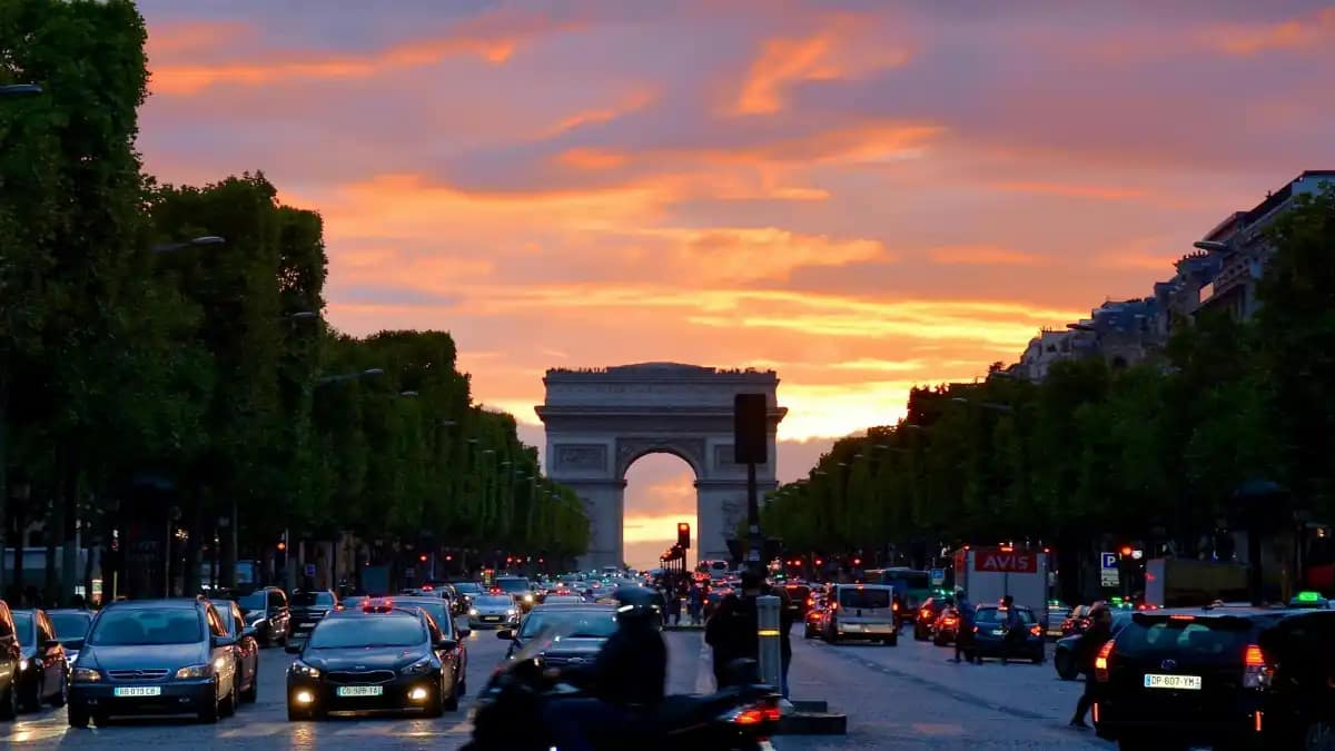 How to Spend a Weekend in Paris for Under $100 1 Budget travel tips for Paris