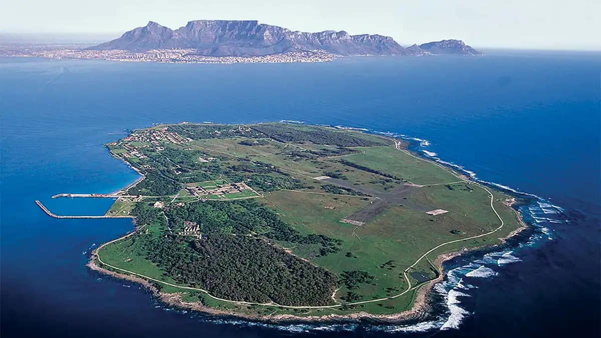 Explore Robben Island: Transportation and Activities Guide 29 explore Robben Island
