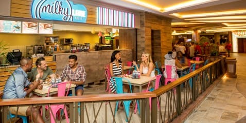 Discover Sun City: South Africa’s Premier Resort for Fun and Adventure 16 Luxury stays in Sun City