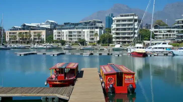 Explore the V&A Waterfront: Best Places to Visit for Travelers 2 Explore the VA Waterfront