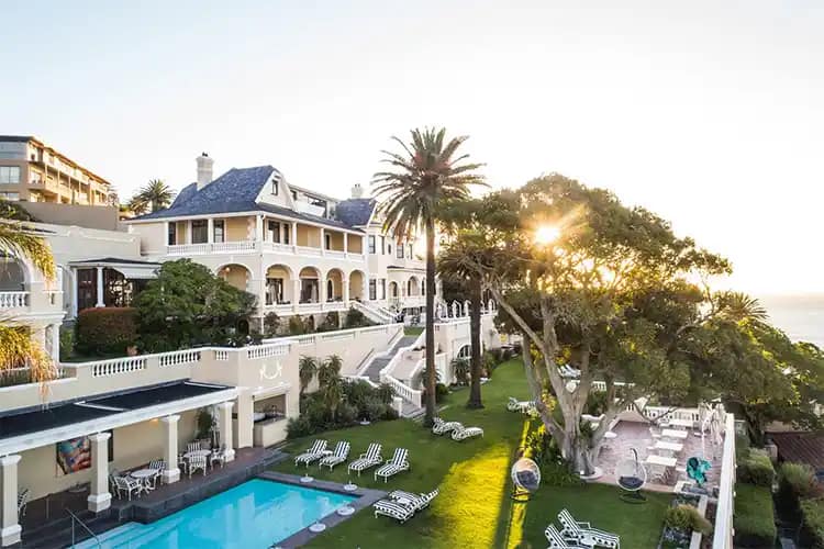 Top 10 Hotels in Cape Town: A Guide for Travelers 7 hotels in Cape Town