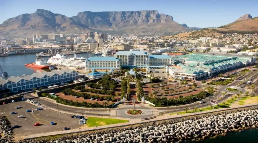 Explore the V&A Waterfront: Best Places to Visit for Travelers 17 Best Dining Options at V&A Waterfront