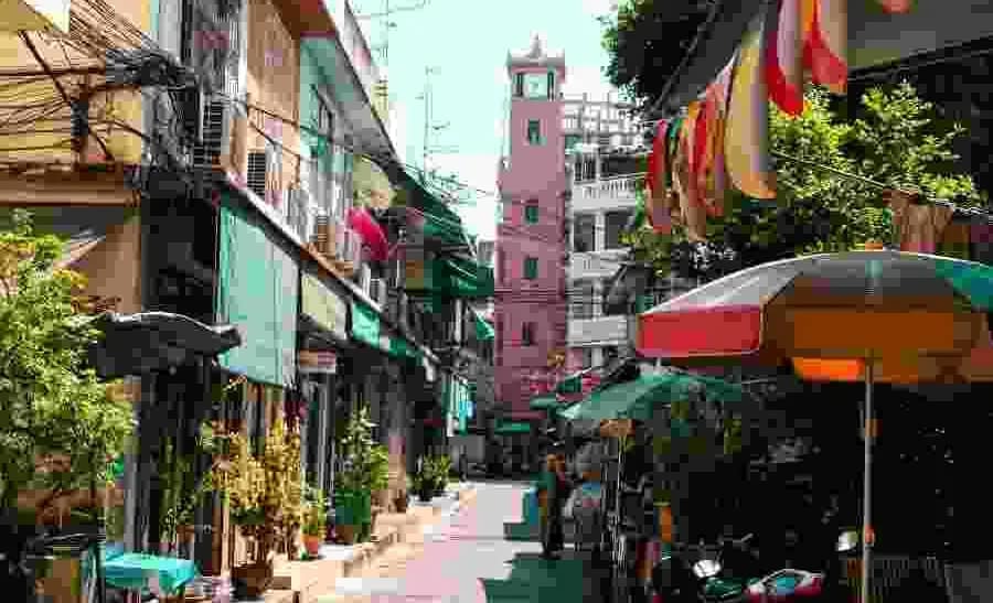 Thailand: Your Dream Escape Awaits! (Plus, Thai Massage Secrets!) 2 Thai Massage Secrets